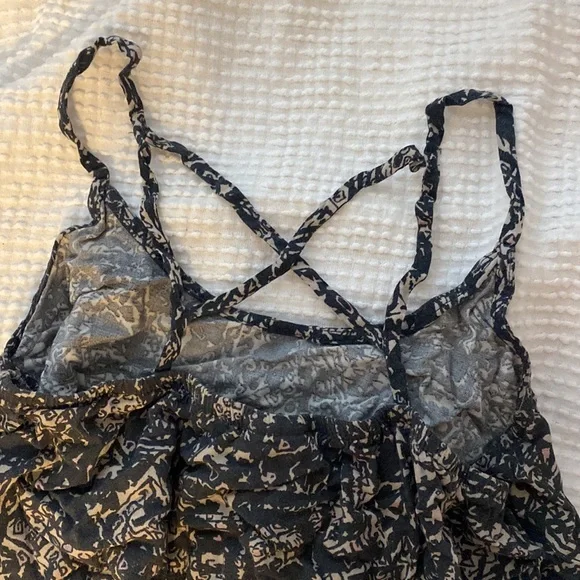 Mossimo Patterned Tank - Picture 4 of 4